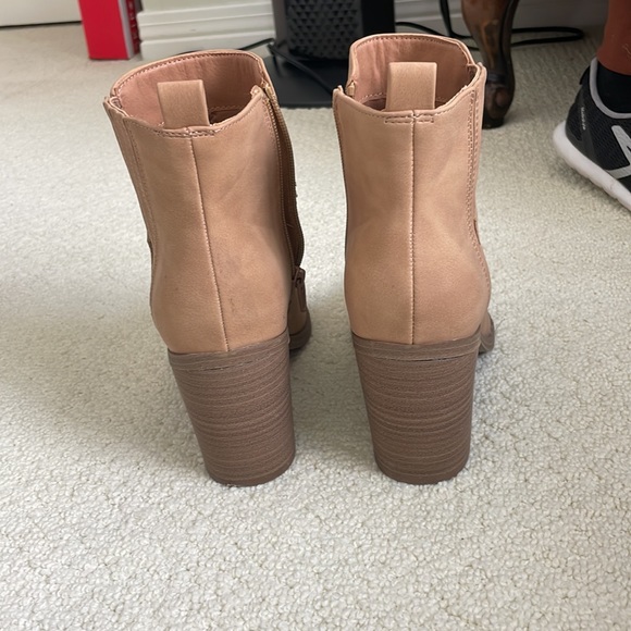 Target Booties - Picture 2 of 3